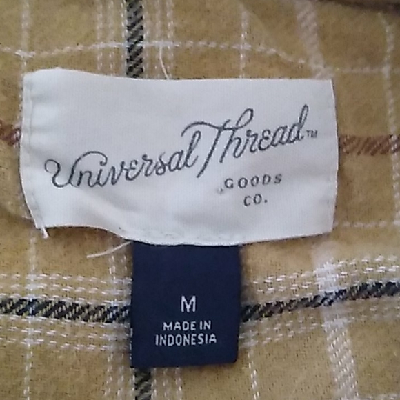 Universal Thread medium shirt - Picture 5 of 6